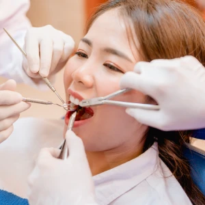 Professional care for tooth extractions in Garden City in a dental clinic