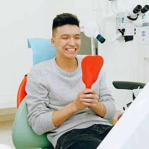 Debunking 4 Most Common Cosmetic Dentistry Misconceptions
